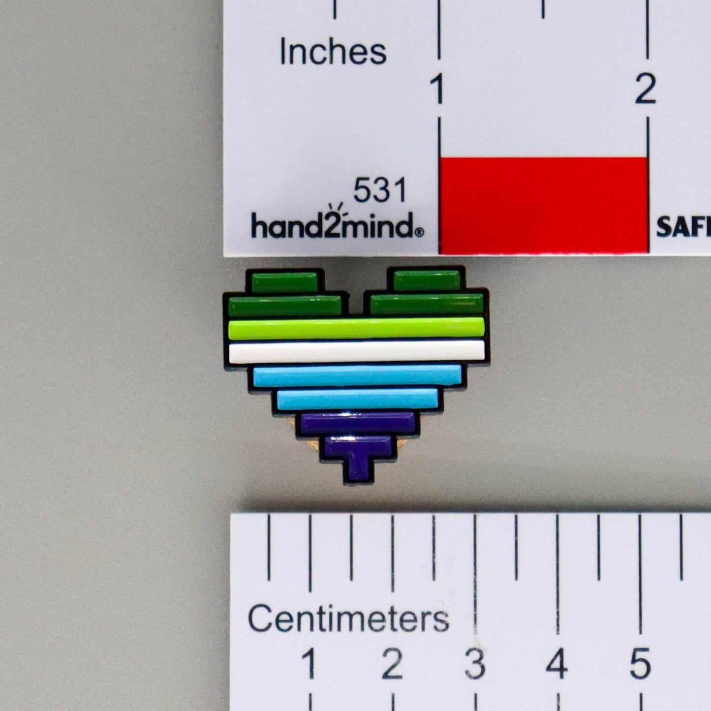 Console Pride 8-Bit Heart Pride Enamel Pins