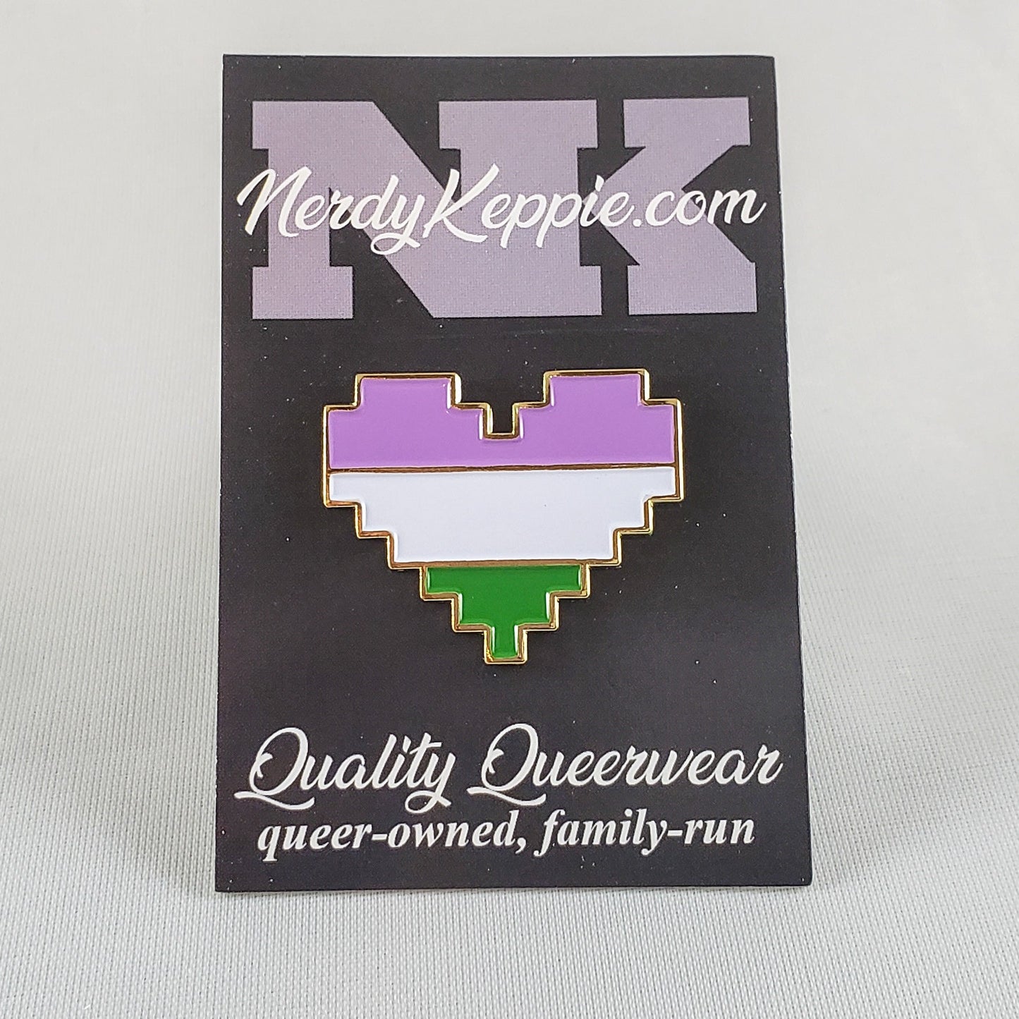 Console Pride 8-Bit Heart Pride Enamel Pins